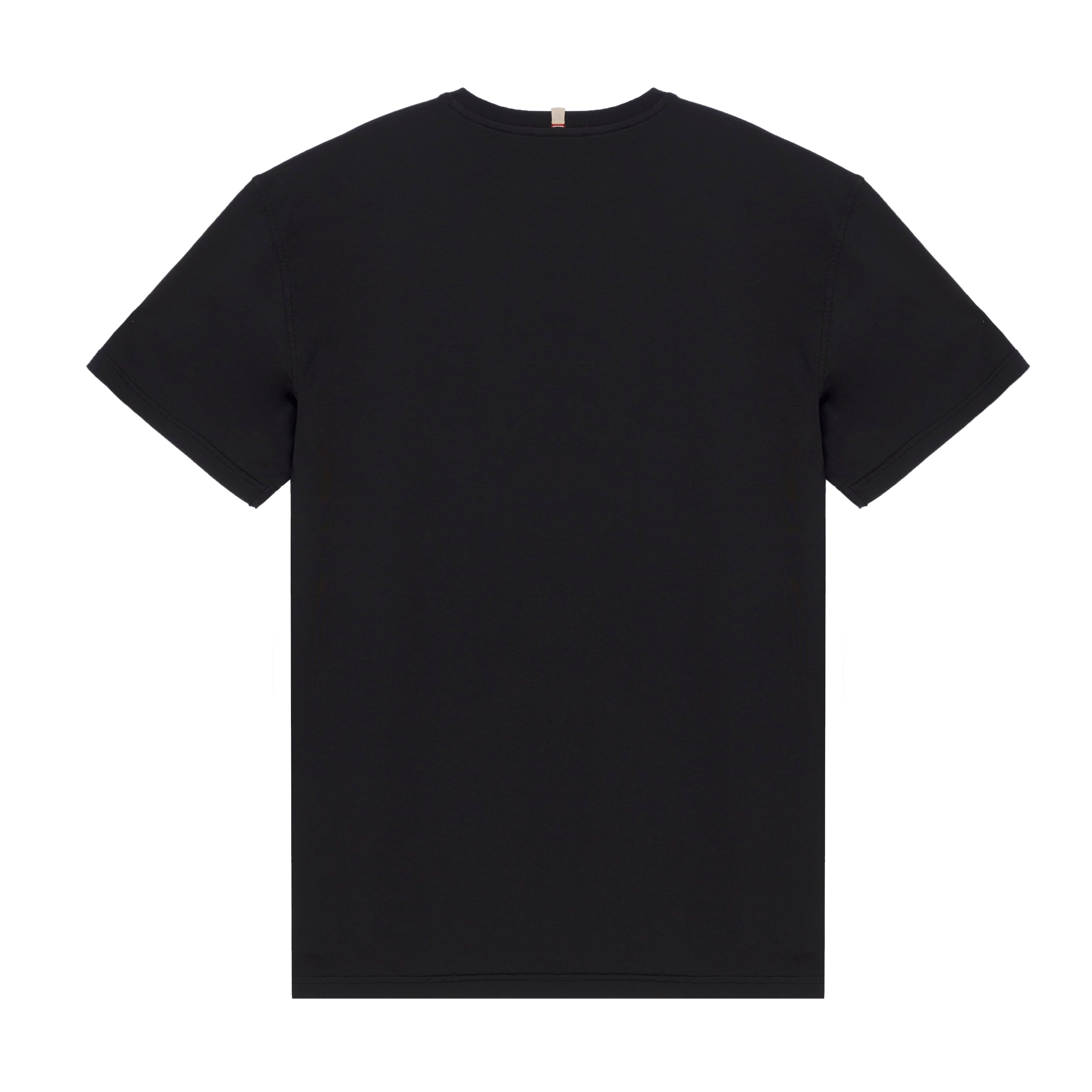 Black Tee Essential